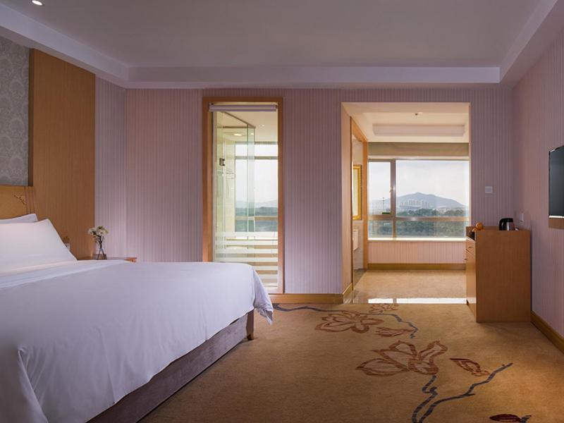 Vienna 3 Best Hotel Dongguan Liaobu Veicle City Ngoại thất bức ảnh